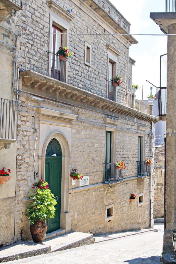 Bed & Breakfast Domus Aurea Montalbano Elicona
